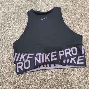 Nike Pro Sports Bra
